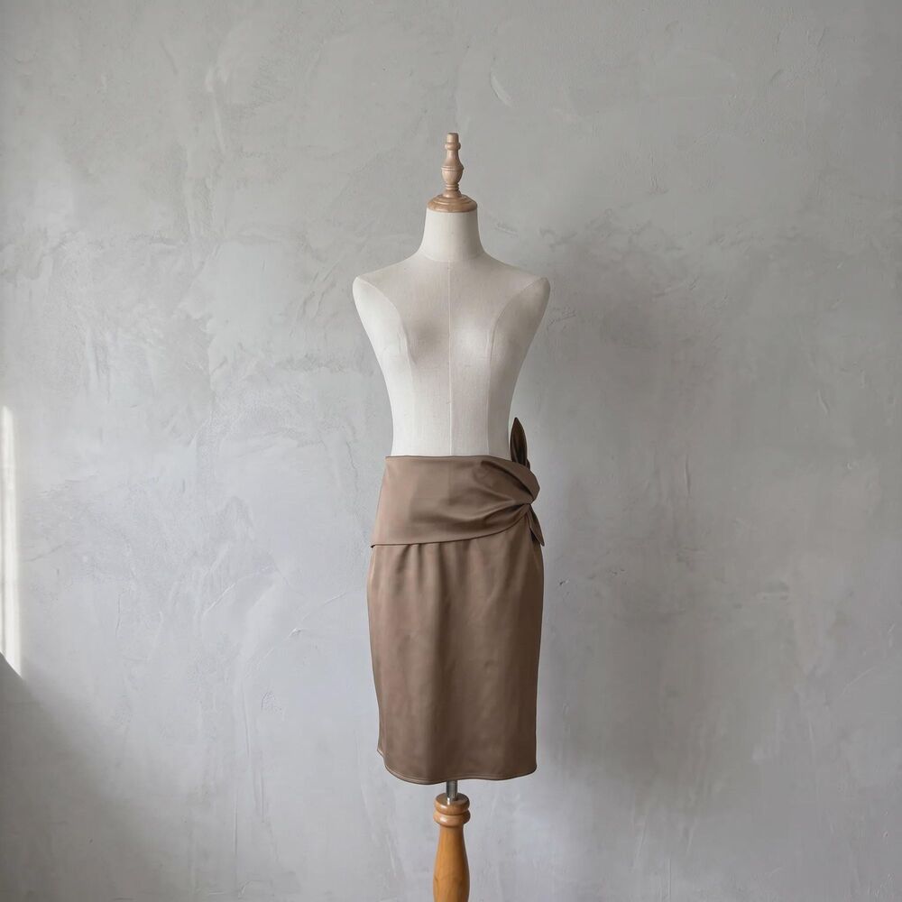 Gucci c. 2003 Cotton-Blend Pencil Skirt in Light Umber | IT 42, US 8–10